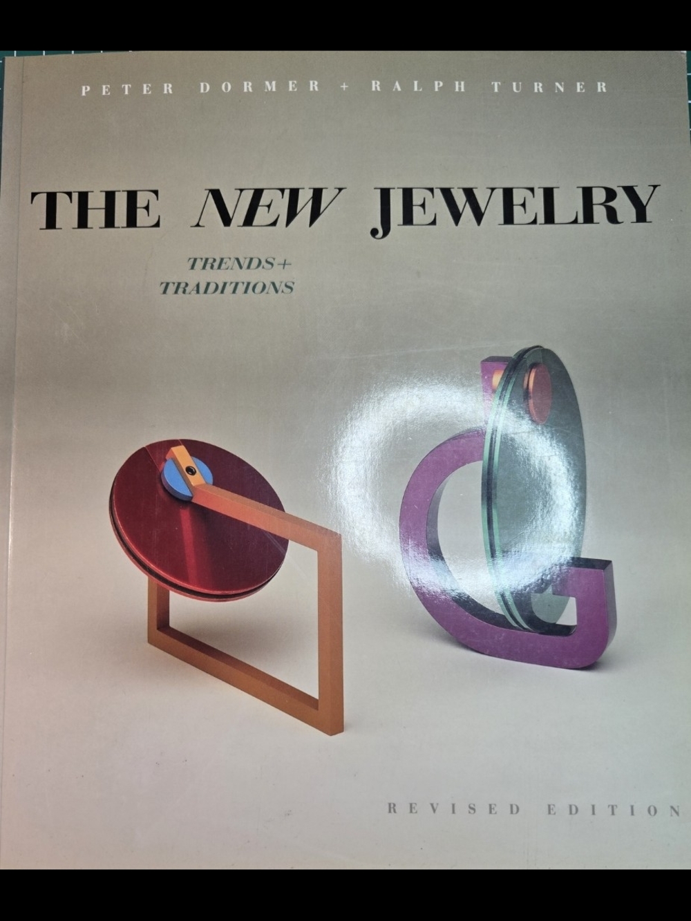 The New Jewelry Trends Traditions Dormer Turner Book